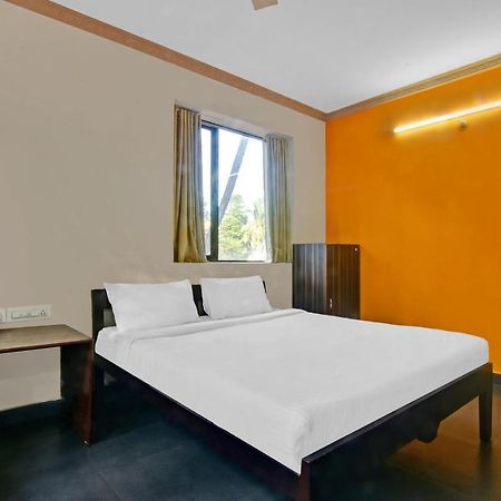Capital O 85357 Hotel Sai Datta Calangute Exterior photo