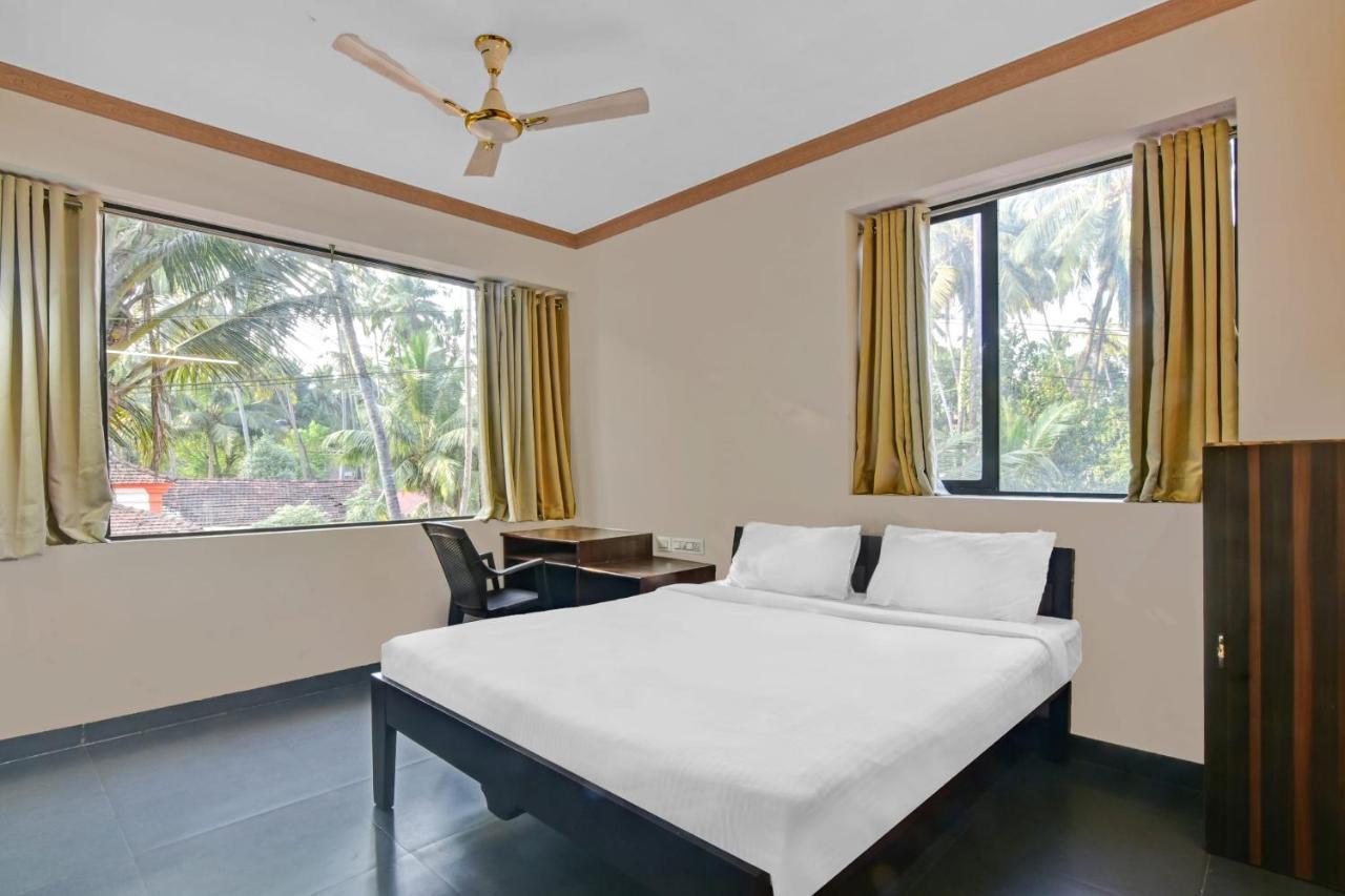 Capital O 85357 Hotel Sai Datta Calangute Exterior photo